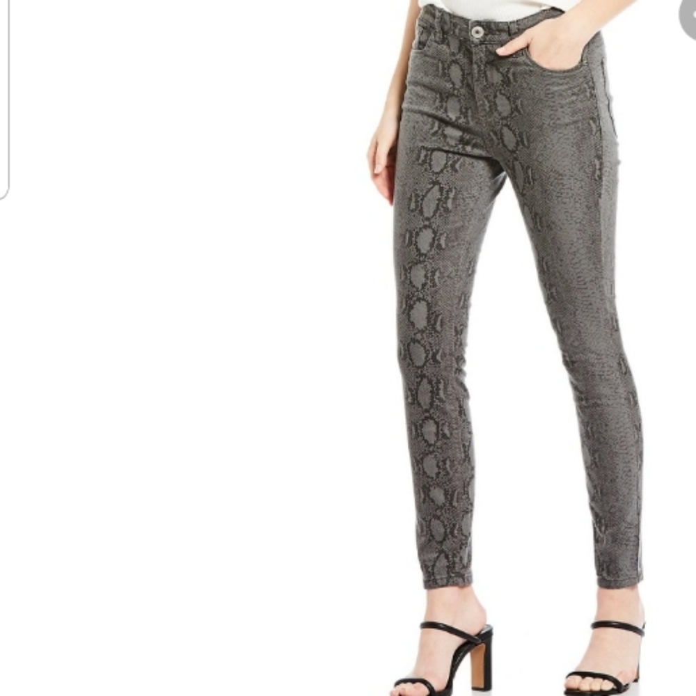 STS Blue - Ellie HIGH rise Snake print Jeans sz28